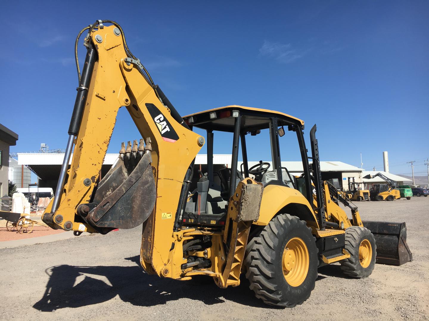 ./imagenes/INVOICE/2019/17135/RETROEXCAVADORA CAT 420F (10).JPG